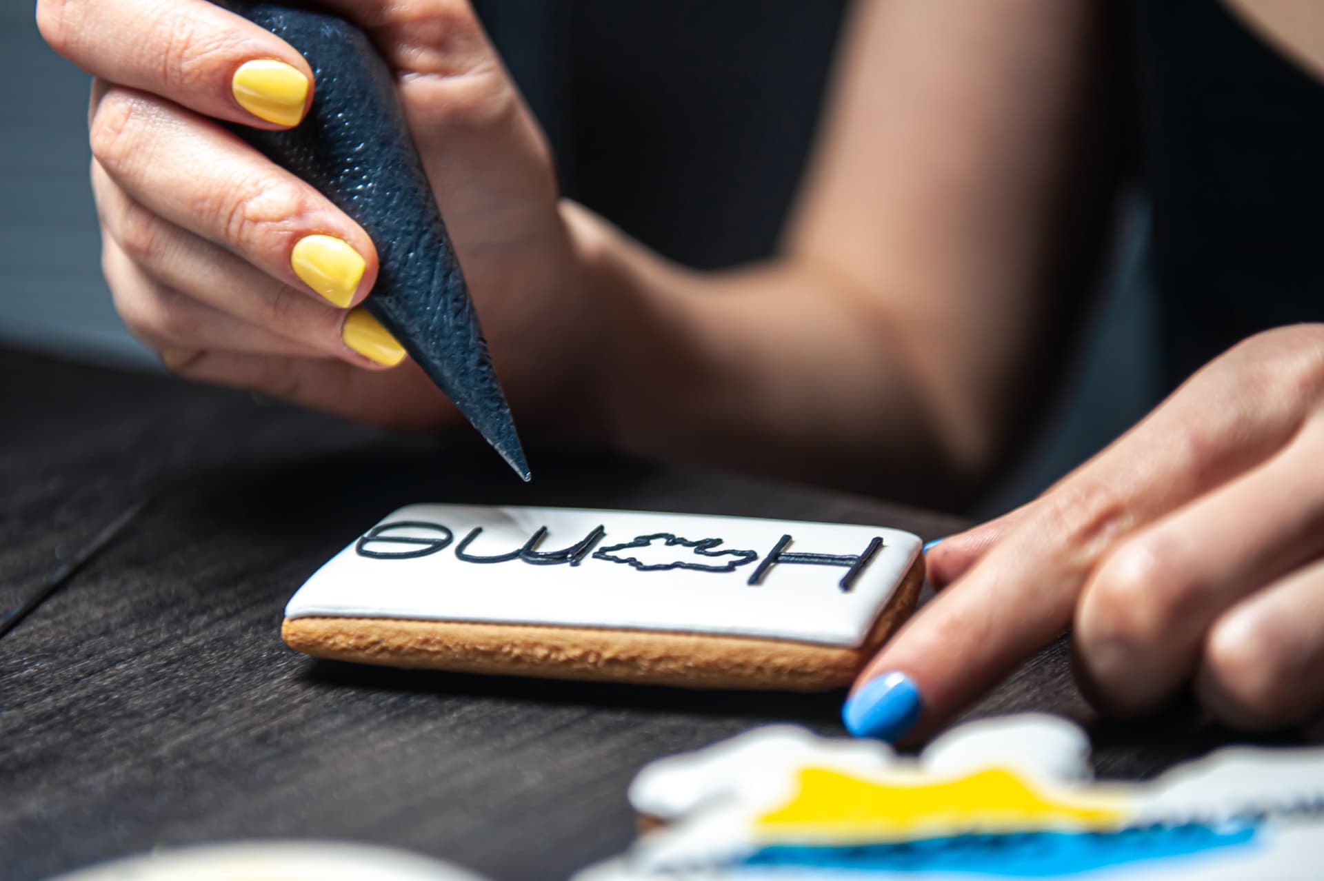 Logo Design Mistakes That Are Hurting Your Brand (And How to Fix Them)